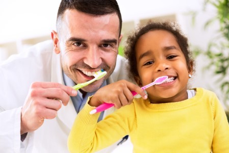 Four Ways to Help Kids Enjoy Brushing Their Teeth